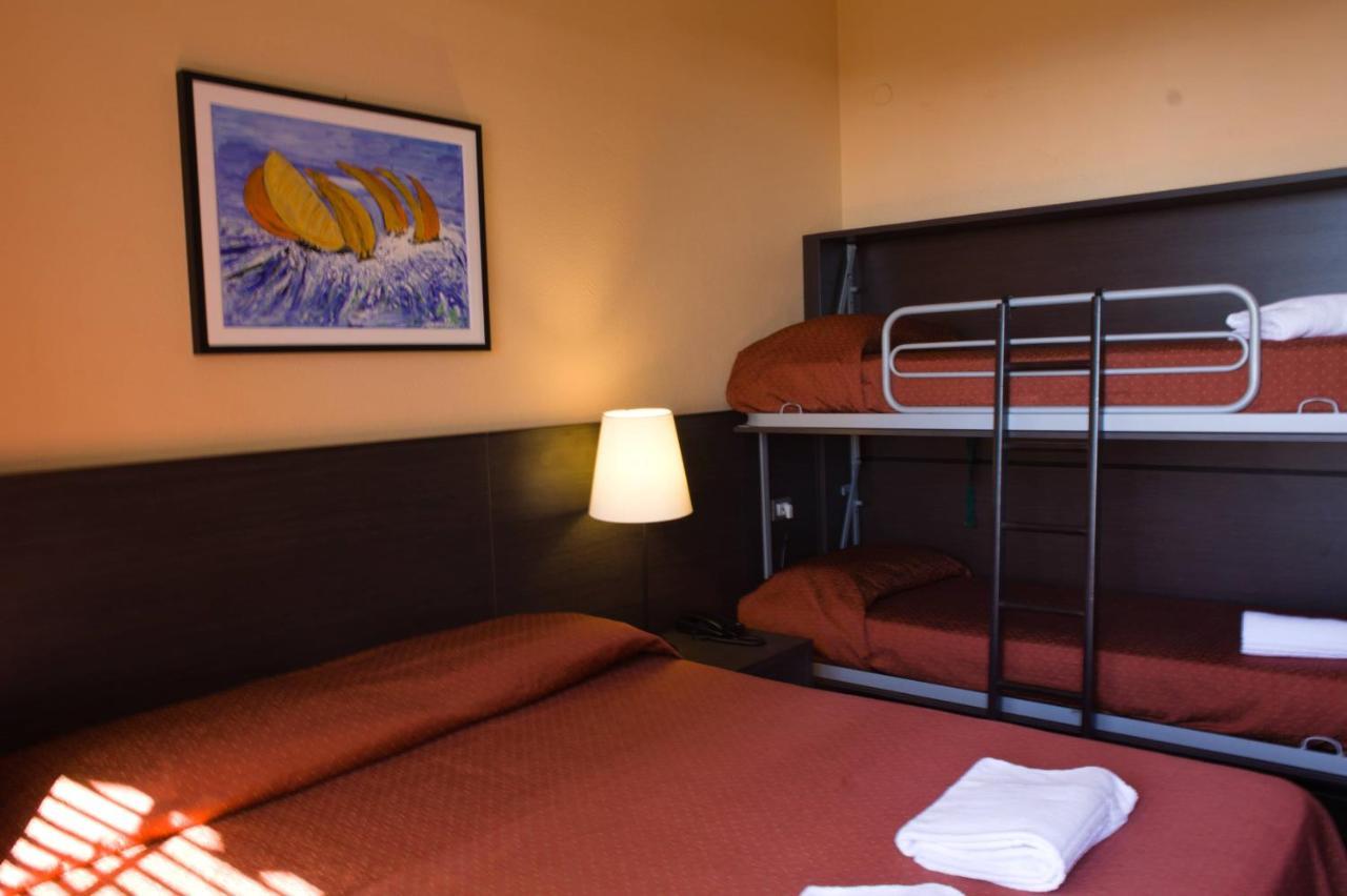 Hotel Palace Varazze Luaran gambar