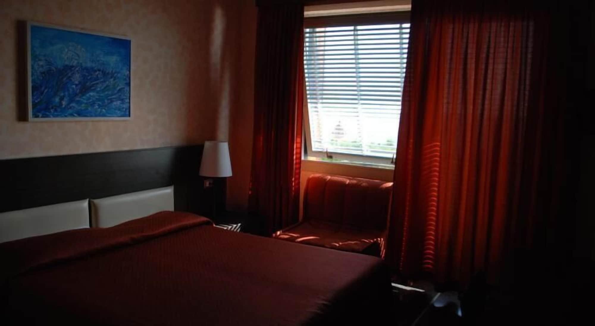 Hotel Palace Varazze Luaran gambar