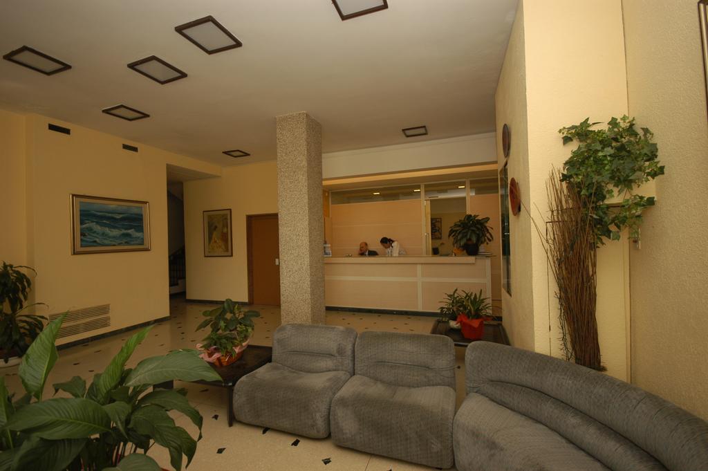 Hotel Palace Varazze Luaran gambar